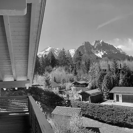 Chalet Mit Spa * 格赖瑙